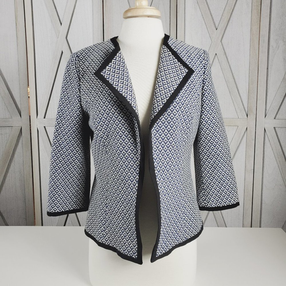 NIPON BOUTIQUE Tapered, Lined Blue & White Patterned Open Blazer Sz 8